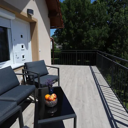 Apartamento Golden 2 Hálószobás *