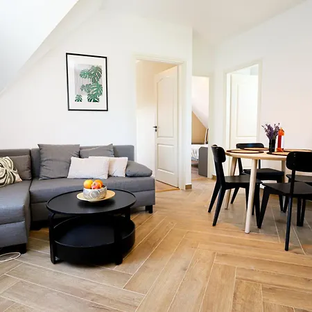 Apartment Golden 2 Haloszobas Lakas Balatonlelle