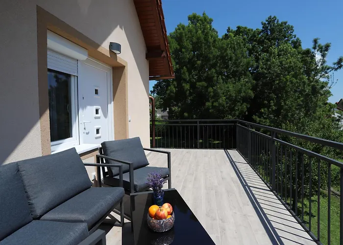 Lägenhet Golden 2 Haloszobas Lakas Balatonlelle